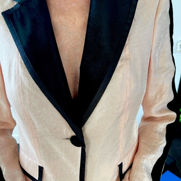 Sexy clingy dress - Picture 5 of 8